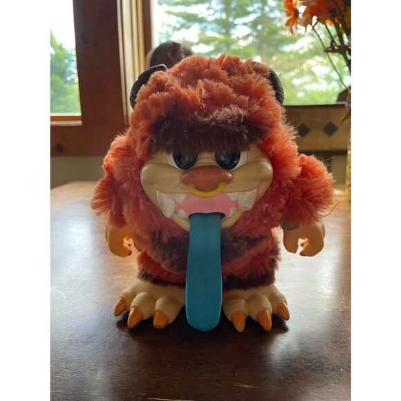 Crate Creatures Surprise Big Foot Kopen - Picture 1 of 4